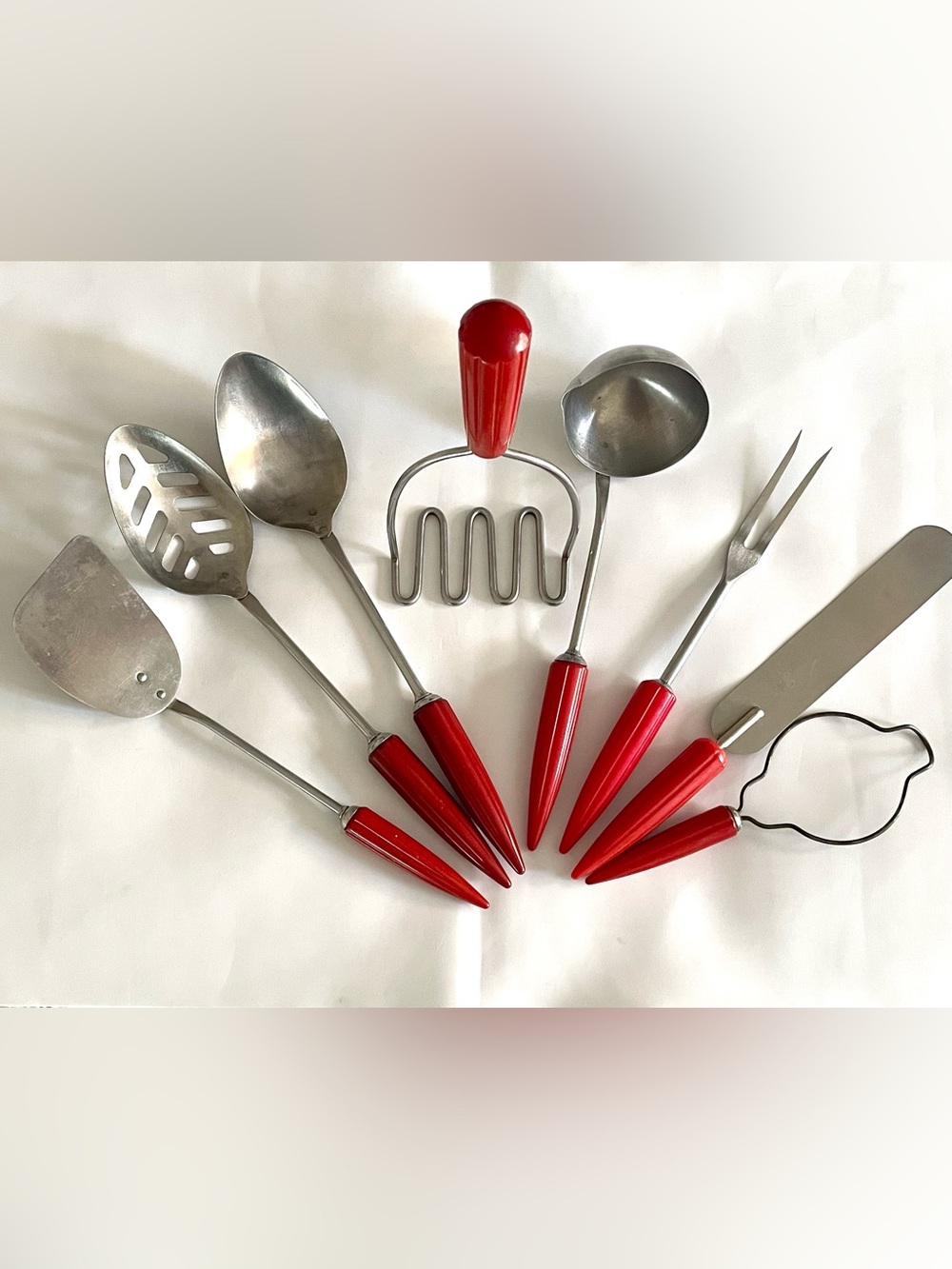 8 Vintage Androck Kitchen Utensils Red Bakelite Bullet Handle USA Stainless